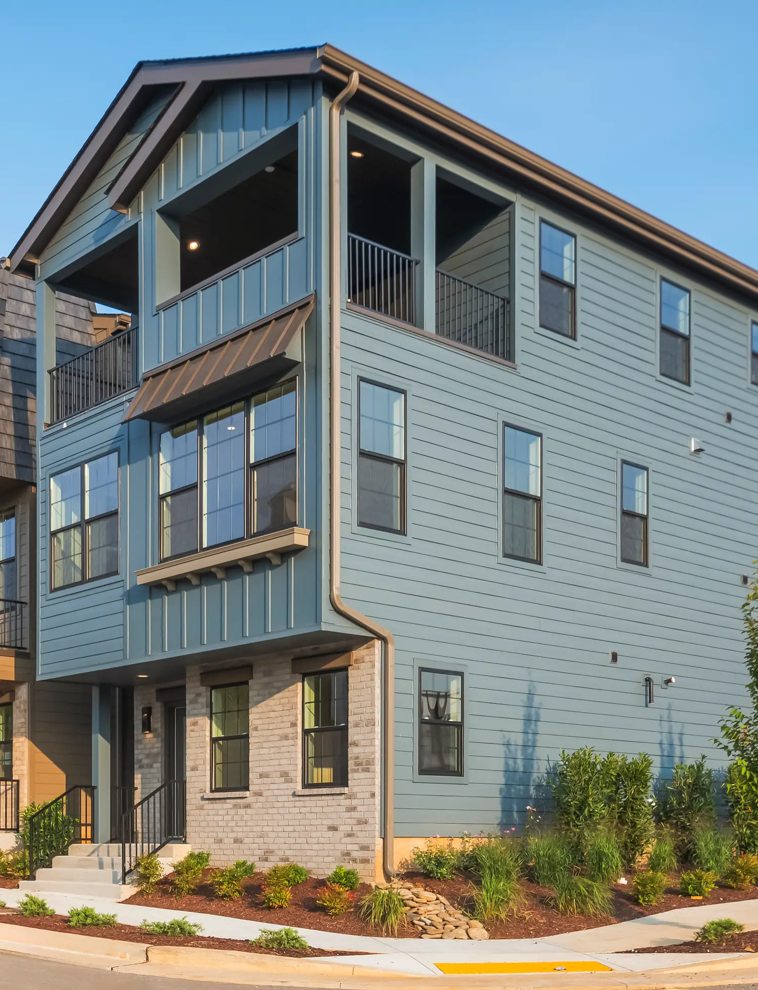 solaya-financing-11-homes-exterior-wide Single-family homes at Solaya at the Lanes in Nashville, TN